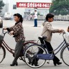 Из-за нового закона в Северной Корее полиция у женщин конфискует велосипеды 