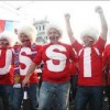 Министр спорта России Виталий Мутко задумался о поведении российских футбольных болельщиков