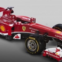 «Феррари» презентовала новый болид F138