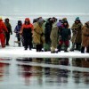 В Кременчугском водохранилище ищут 20 рыбаков на отколовшейся льдине.