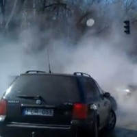 В Киеве из-за прорыва теплотрассы дороги заливает кипятком