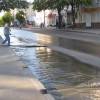 Из-за прорыва водопровода улицы Житомира залило водой