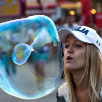 В Санкт-Петербурге запретили проведение фестиваля мыльных пузырей