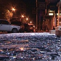 В Махачкале возле компьютерного магазина прогремел взрыв