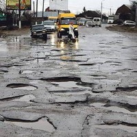 «Укравтодор» осознал, что 90% украинских дорог нуждается в капитальном, а не ямочном ремонте