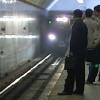 В киевском метро женщина упала на рельсы