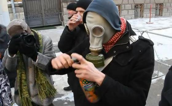 Студенты пожелали Януковичу не пережить 21 декабря