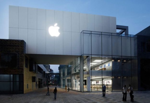 Корпорацию «Apple» подозревают в подкупе российских высокопоставленных чиновников