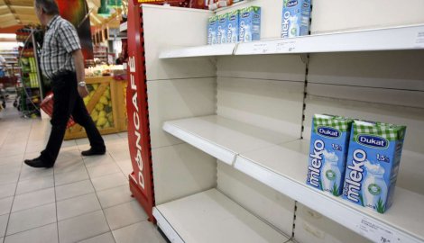 В Сербии и Черногории в магазинах выявлено токсичное молоко, вызывающее рак