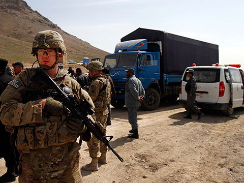 В Афганистане в результате атаки боевиков погибли четверо американцев
