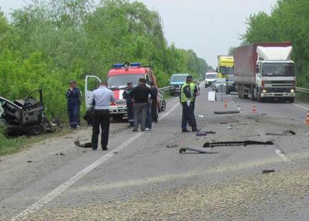 На Львовщине автомобиль с россиянами попал в смертельное ДТП