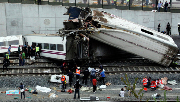 Машинист разбившего в Испании поезда сядет за решетку
