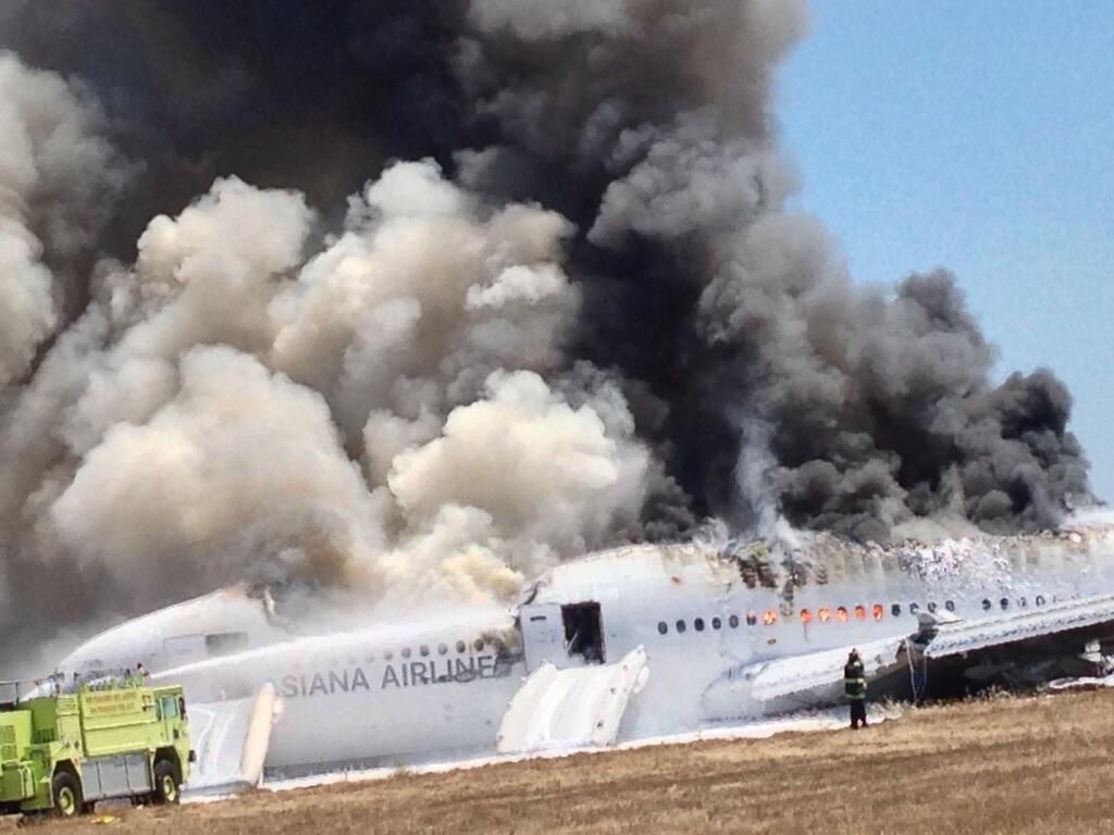 В крушении самолёта в Сан-Франциско пострадали 130 человек