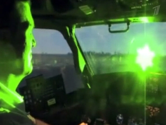 В «Шереметьево» лазером ослепили пилотов трёх самолётов