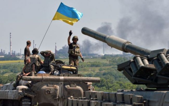 Украинские военные и ополченцы обвинили друг друга в обстрелах